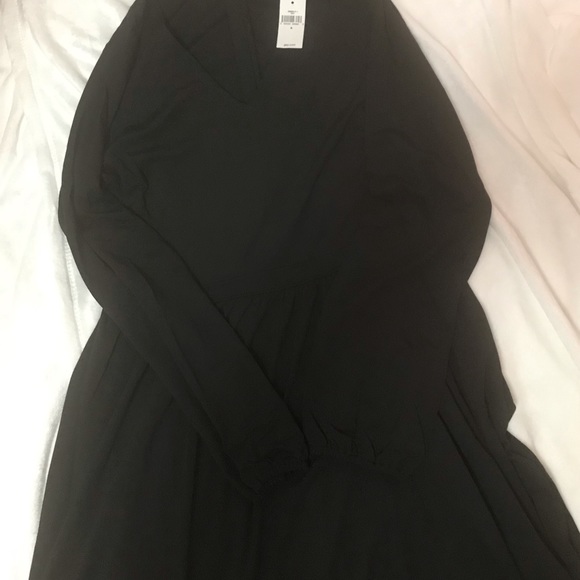 NWT GAP Fit and Flare Blouson Sleeve Dress, Small - Picture 3 of 4
